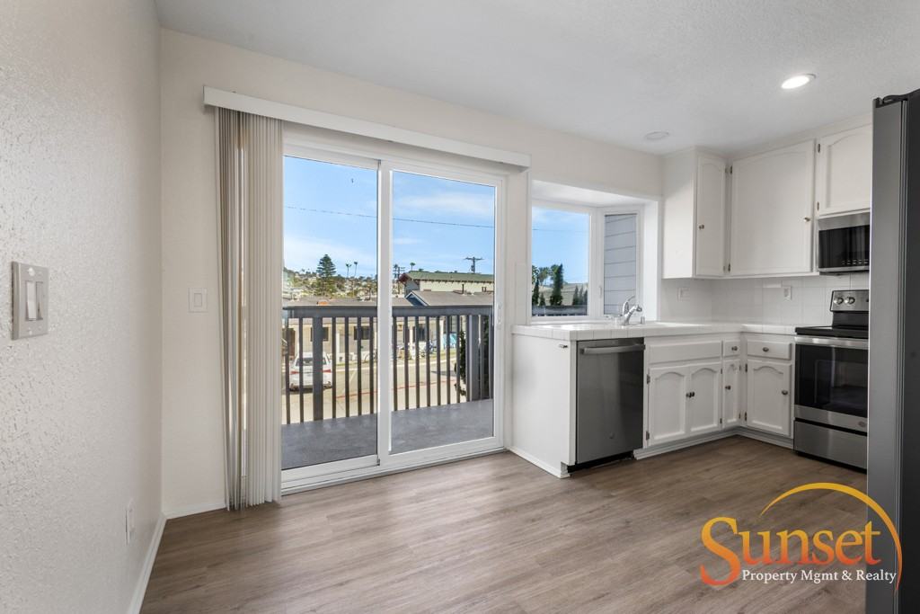 4985 Coronado Ave #1 - Photo 5 of 35