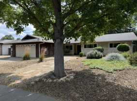 812 Greenwich Dr - Photo 1 of 1