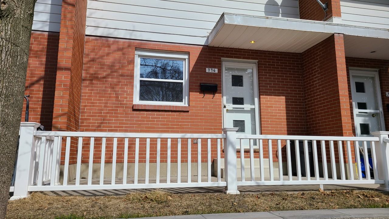 770 Rosedale Townhomes - 776 Rosedale - Photo 2 of 15