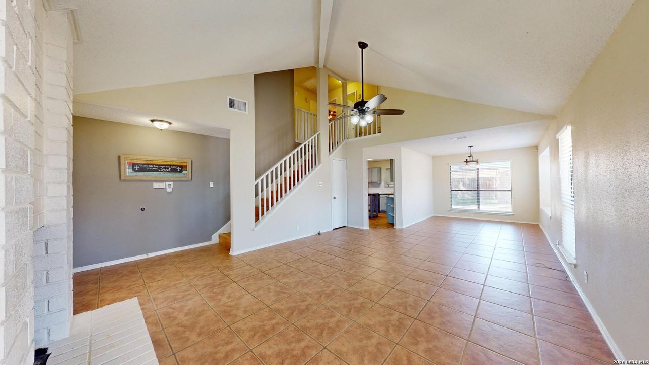 2210 Muddy Peak Dr #1 - Photo 5 of 30