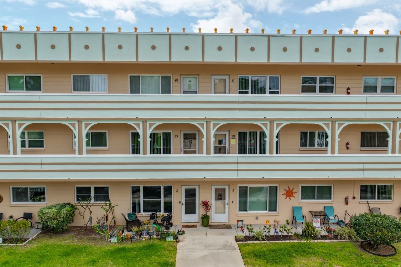 2287 Philippine Dr #29