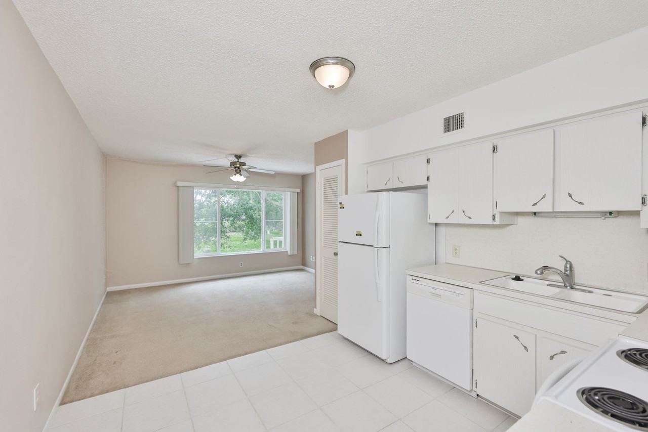 2287 Philippine Dr #29 - Photo 7 of 39