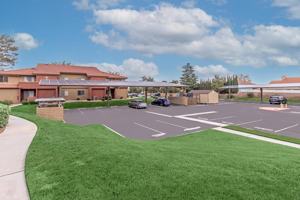 featured image of 570 Knollview Ct