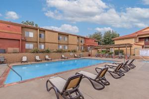 featured image of 570 Knollview Ct