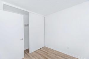 featured image of 570 Knollview Ct