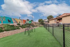 featured image of 570 Knollview Ct