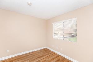 featured image of 570 Knollview Ct