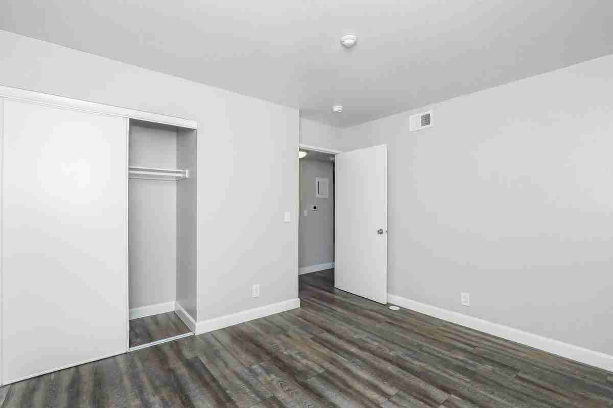 14450 El Evado Rd - Photo 5 of 46