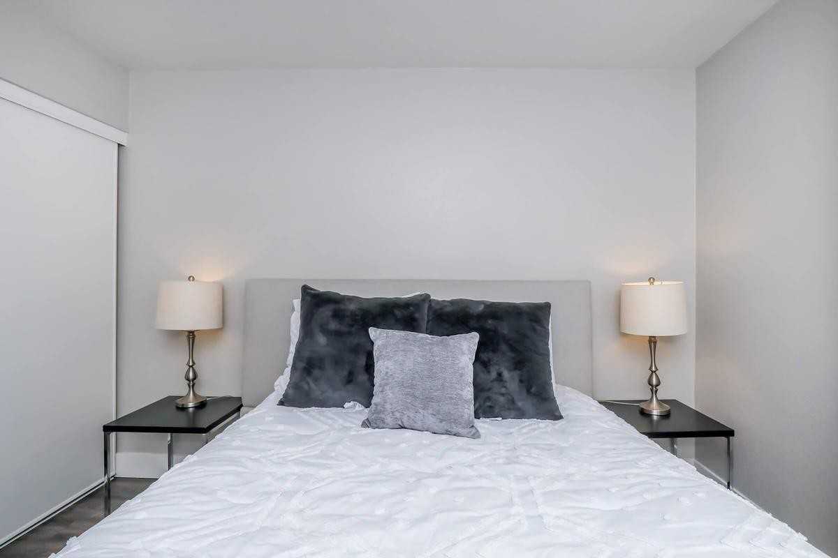 14450 El Evado Rd - Photo 4 of 46
