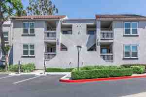 featured image of 1211 W 6th St