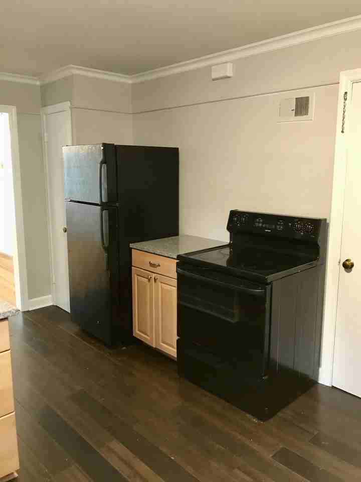 4904 W 58th St #1 - Photo 6 of 17