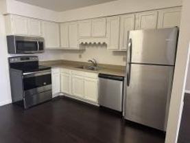 472 S Gilbert St #472C - Photo 1 of 1