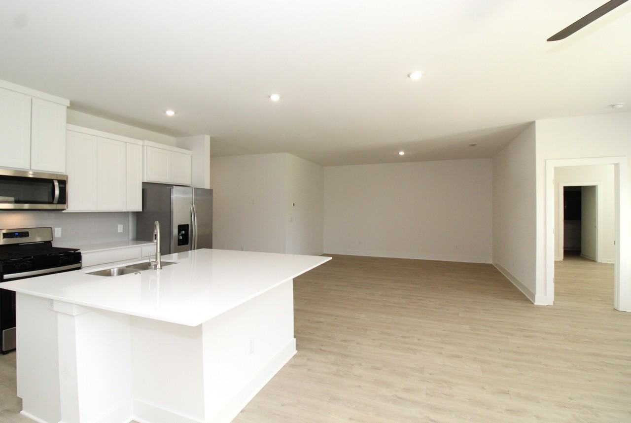 2309 Langford St #1 - Photo 6 of 30