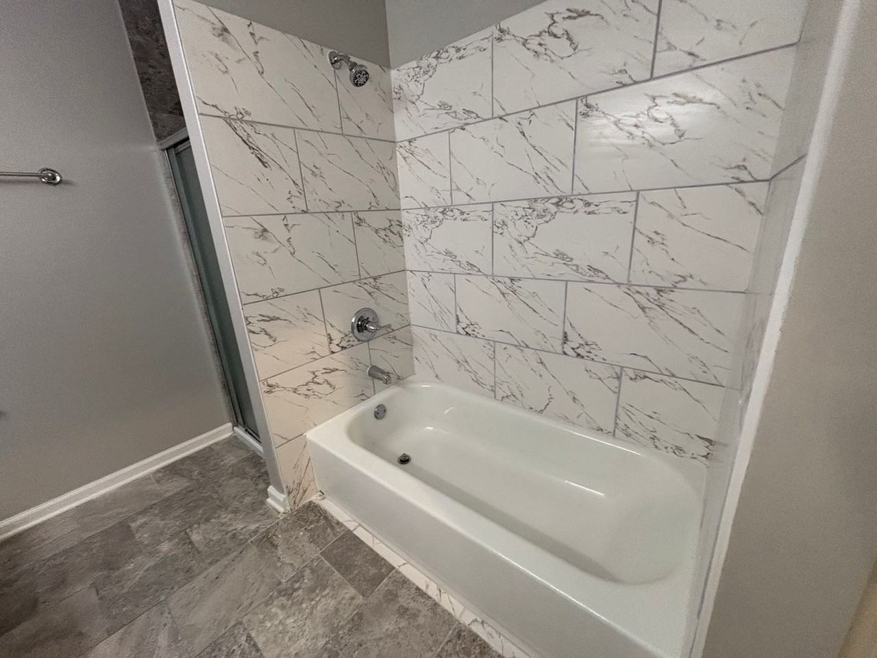 4960 Sherry Dr - Photo 5 of 13