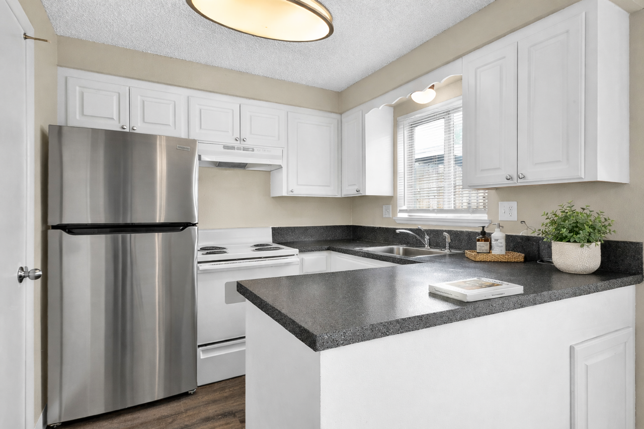 Medallion Townhomes - Photo 7 of 10