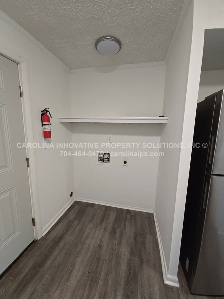 319 Osceola St #B - Photo 6 of 18