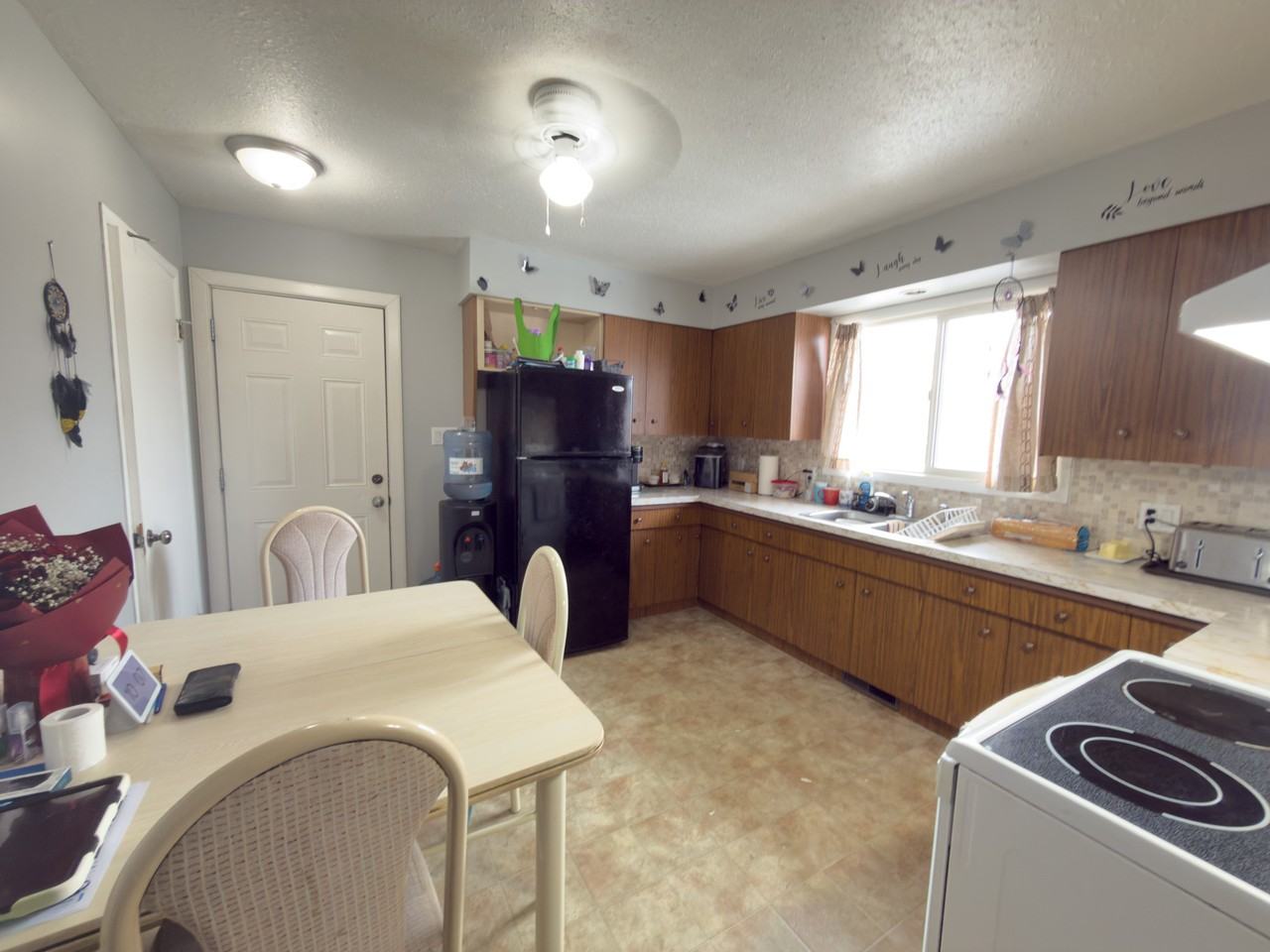 4421 49 Ave #1 - Photo 4 of 13