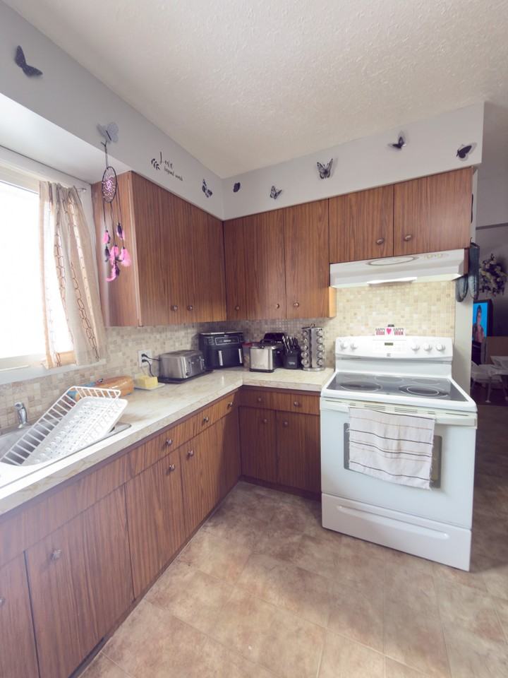 4421 49 Ave #1 - Photo 6 of 13