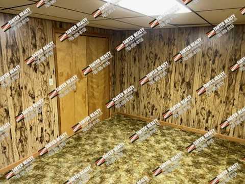 207 1/2 N Columbia St #1 - Photo 7 of 8