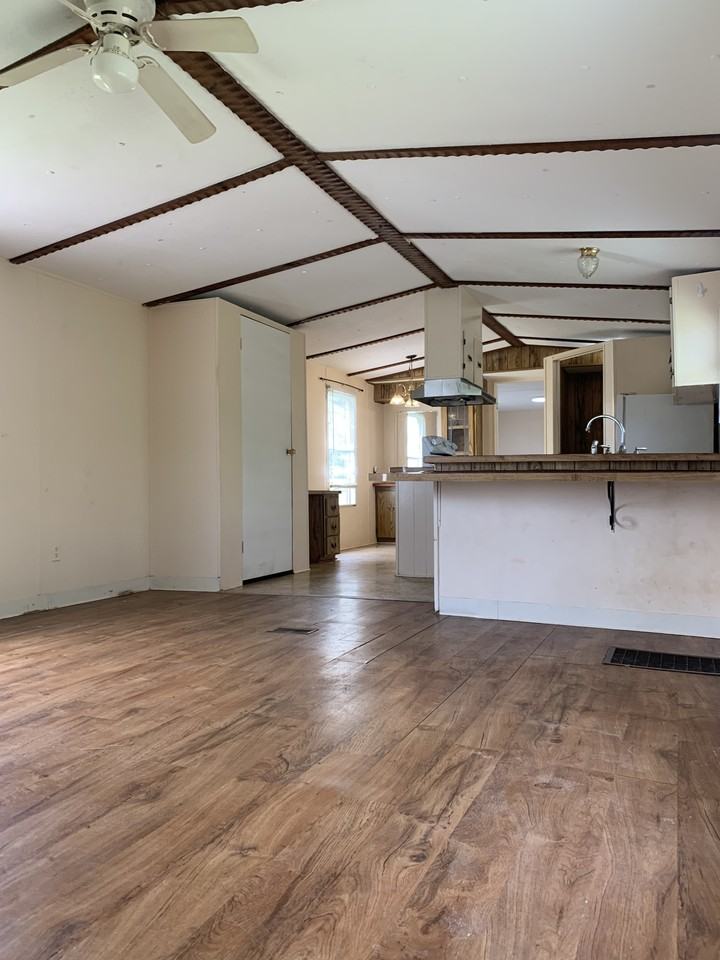 1713 Roscoe Howey Rd #1 - Photo 3 of 11