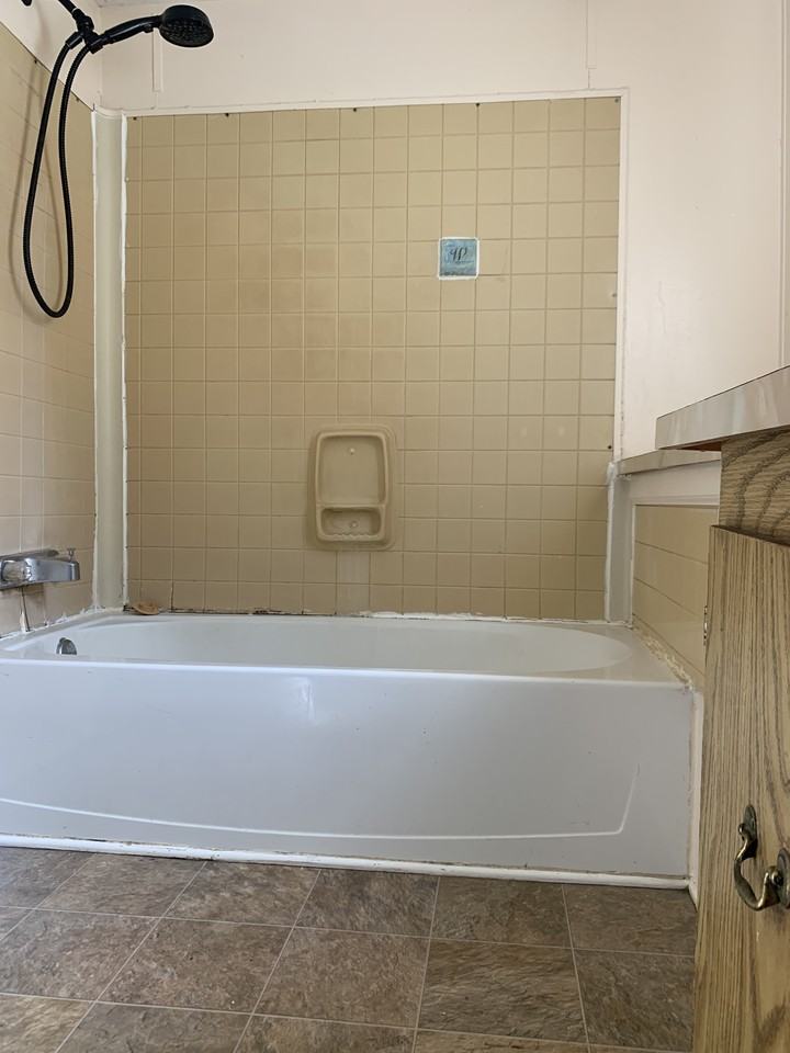 1713 Roscoe Howey Rd #1 - Photo 6 of 11