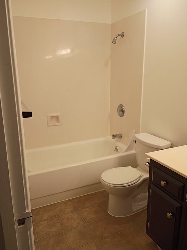 372 Euclid AvenueUnit 103 #103 - Photo 5 of 8