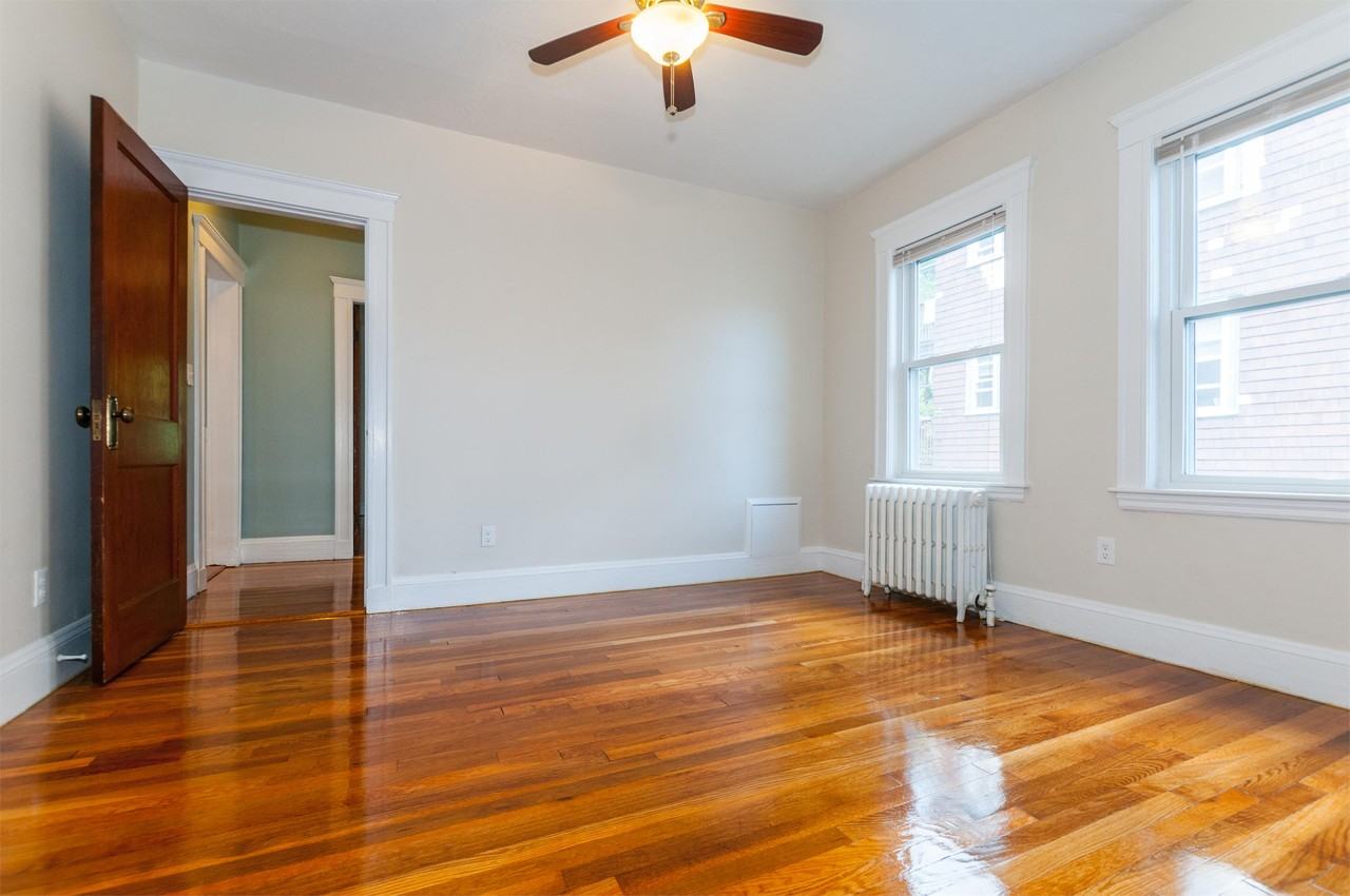 19 Saint Peter St #3 - Photo 7 of 20