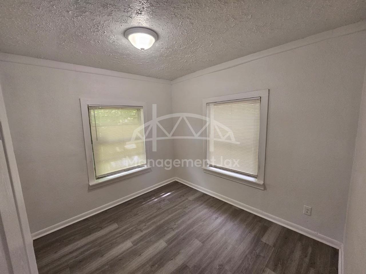 2210 Pullman Ave #1 - Photo 6 of 13