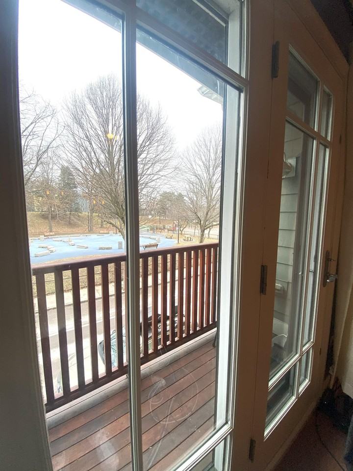 121 Green St #203 - Photo 3 of 17