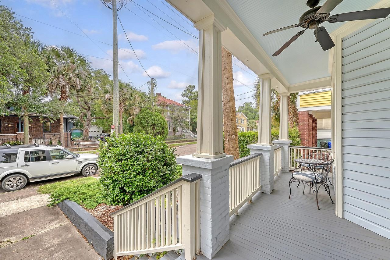 218 Congress St #A - Photo 4 of 36