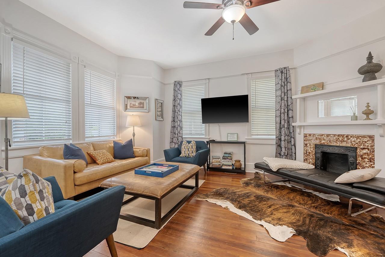 218 Congress St #A - Photo 5 of 36