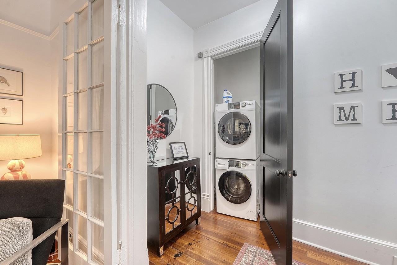 218 Congress St #A - Photo 6 of 36