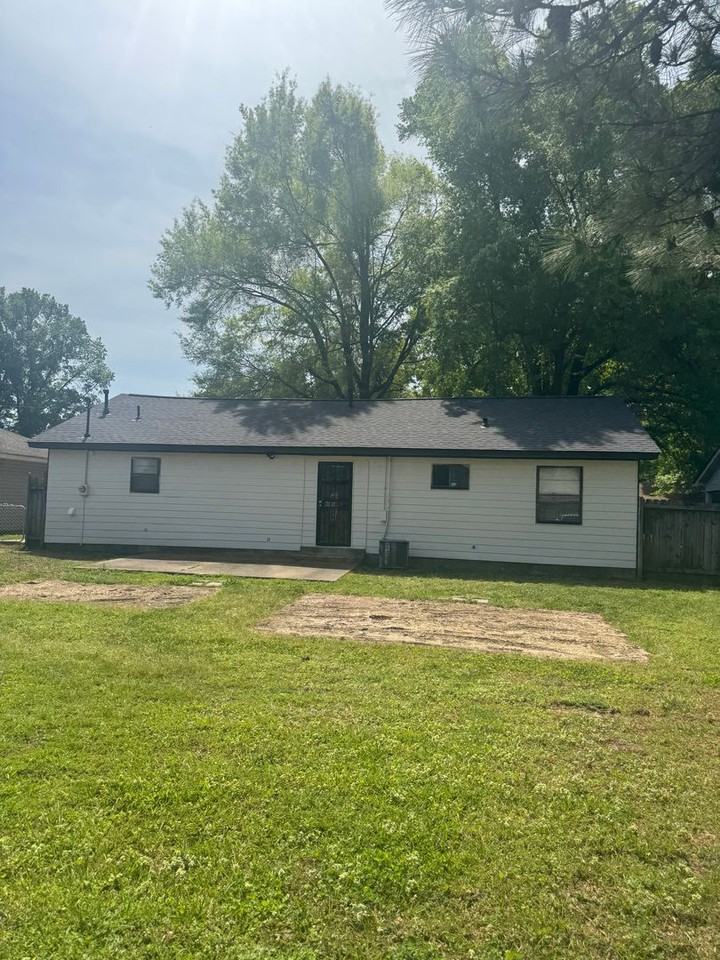 4168 Cochese Rd - Photo 2 of 9