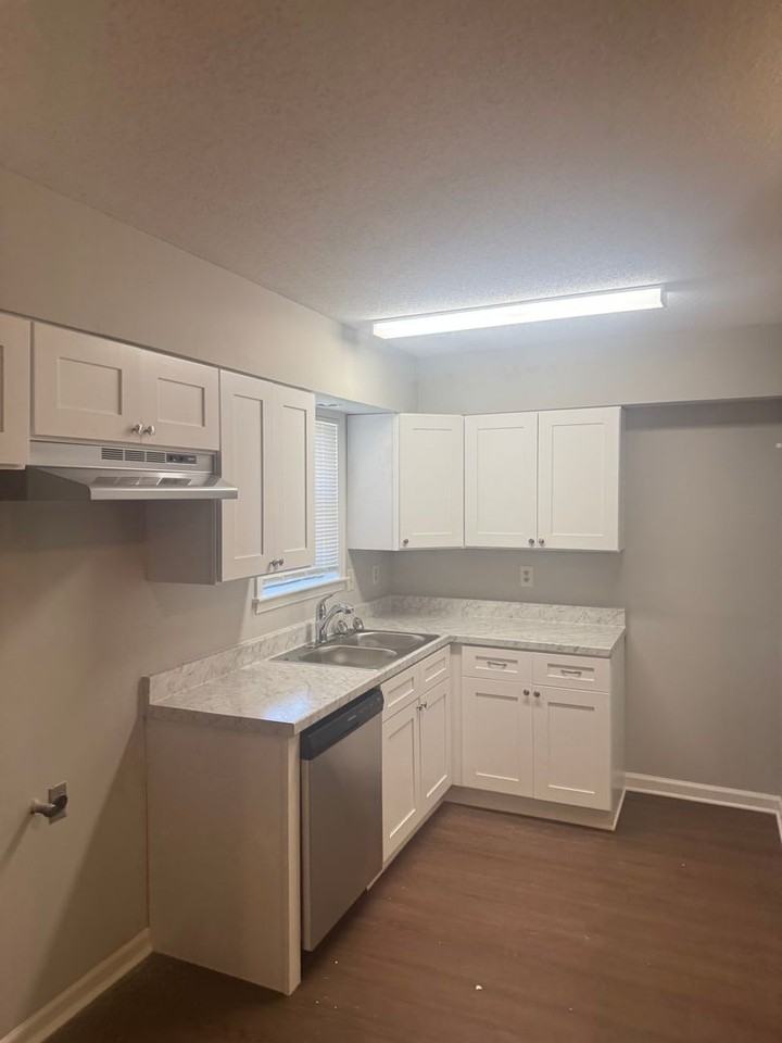 4168 Cochese Rd - Photo 5 of 9