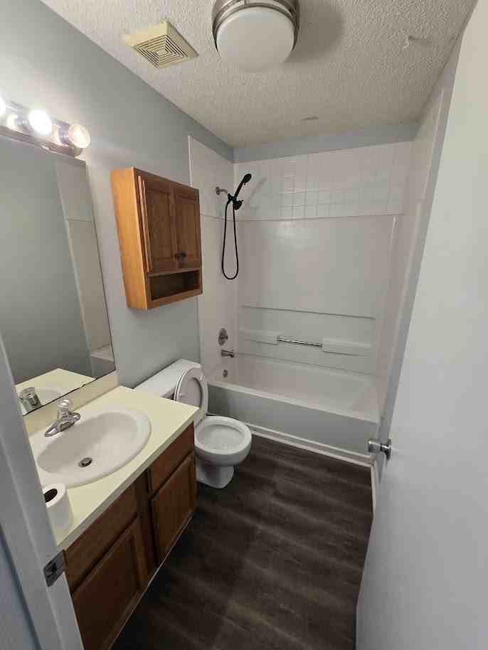 3821 Rosedown Dr #1 - Photo 6 of 10