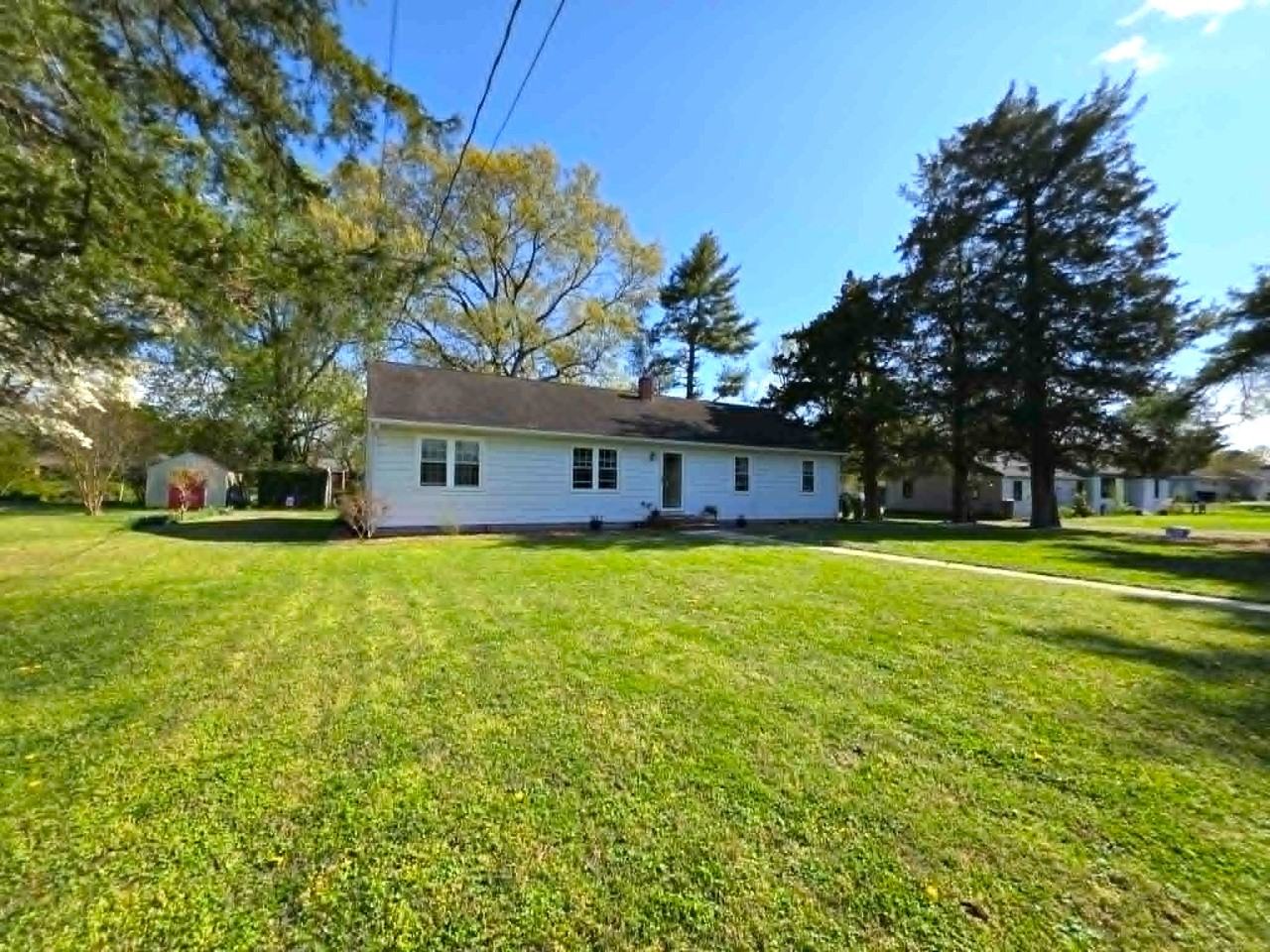 104 Lee Dr #1 - Photo 3 of 50