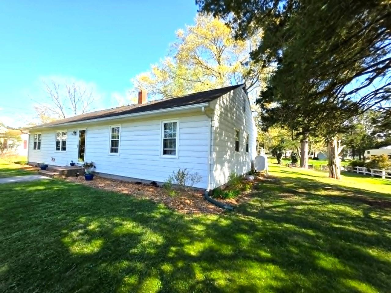 104 Lee Dr #1 - Photo 5 of 50