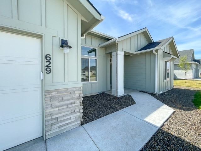 629 W Snowy Owl St #1 - Photo 3 of 32