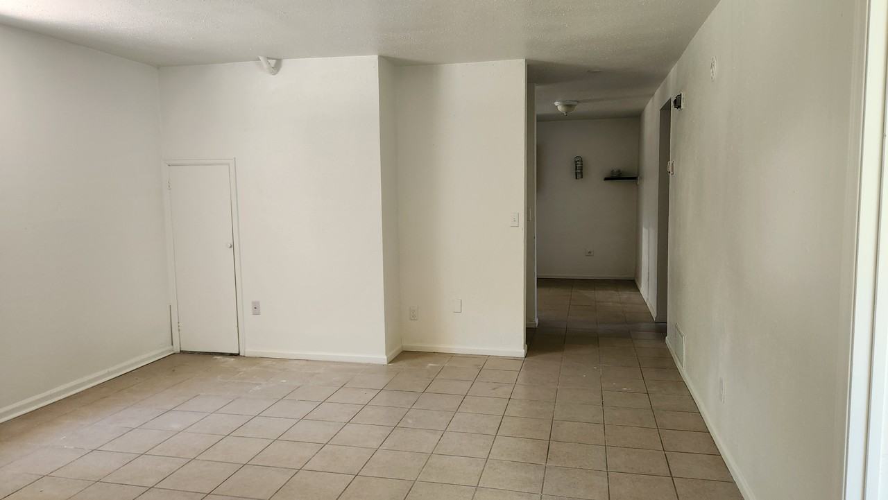 1023 Washington Ave #1023 - Photo 5 of 19