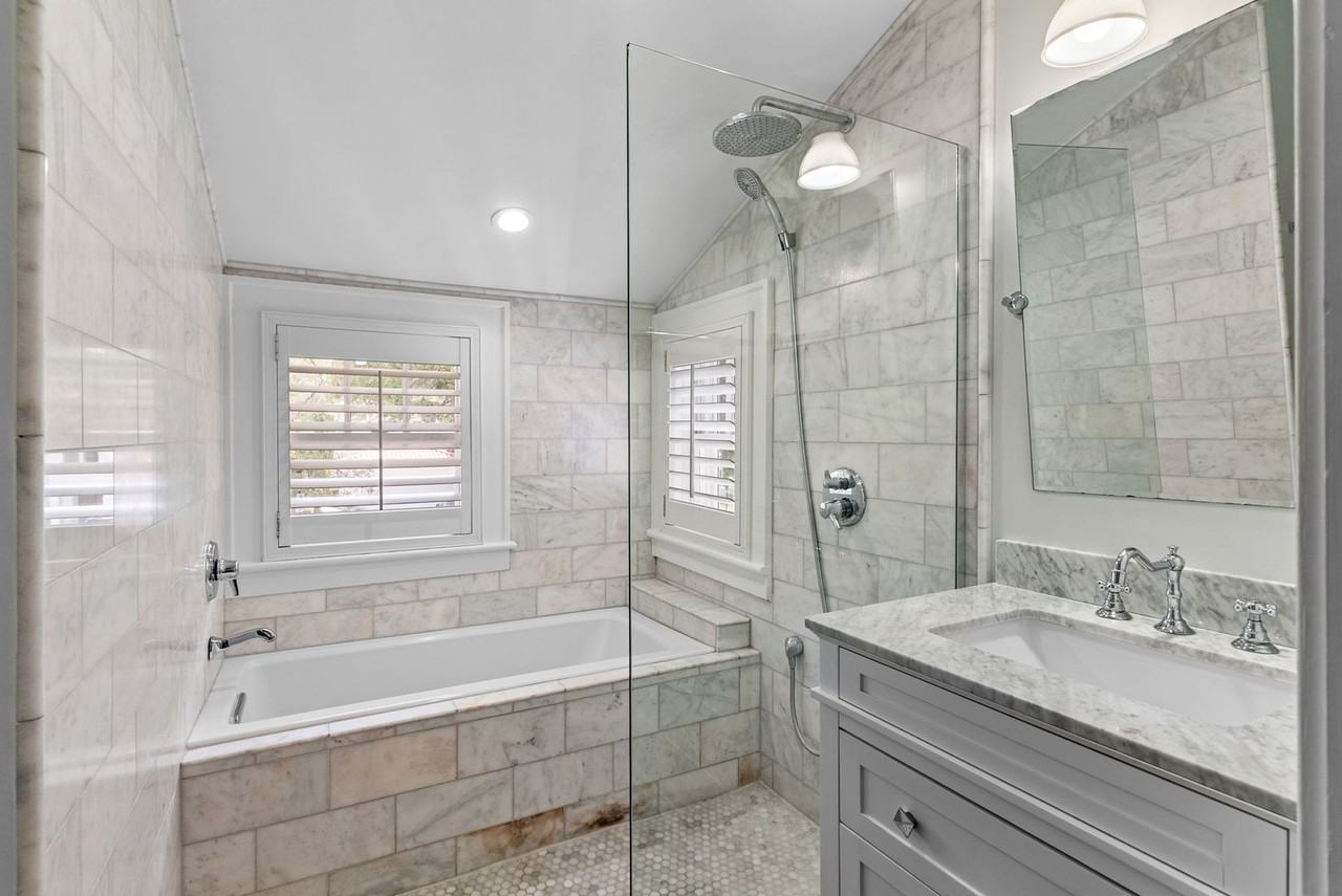 418 Jasmine Way - Photo 4 of 50