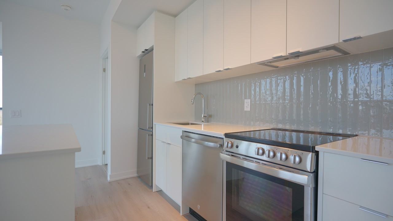 1660 Westbend Residences #911 - Photo 3 of 30