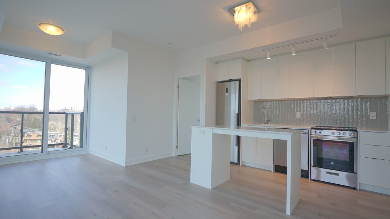 1660 Westbend Residences #911 - Photo 7 of 30