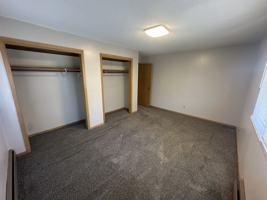 featured image of 905 N Main St #2