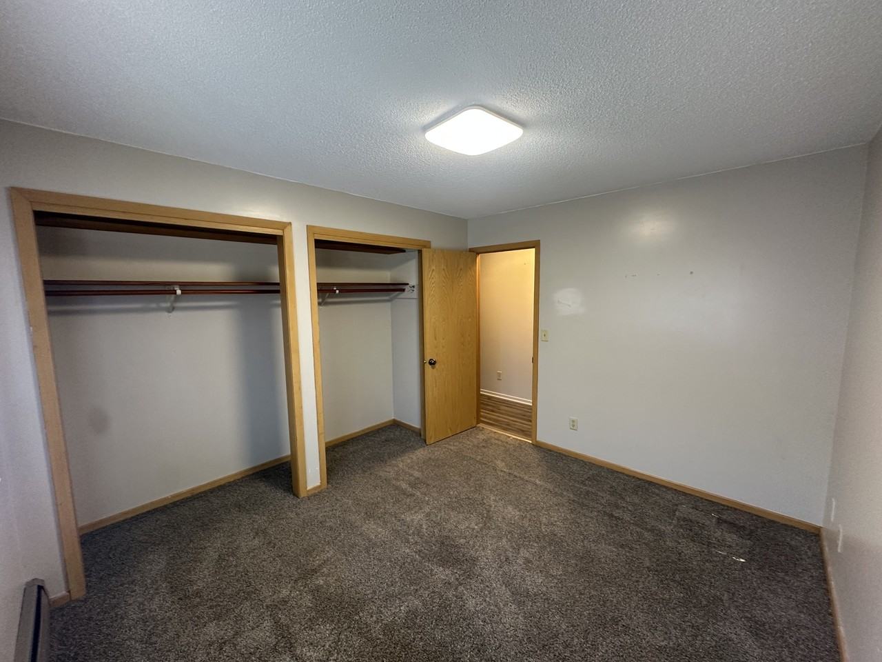 905 N Main St #2 - Photo 3 of 8