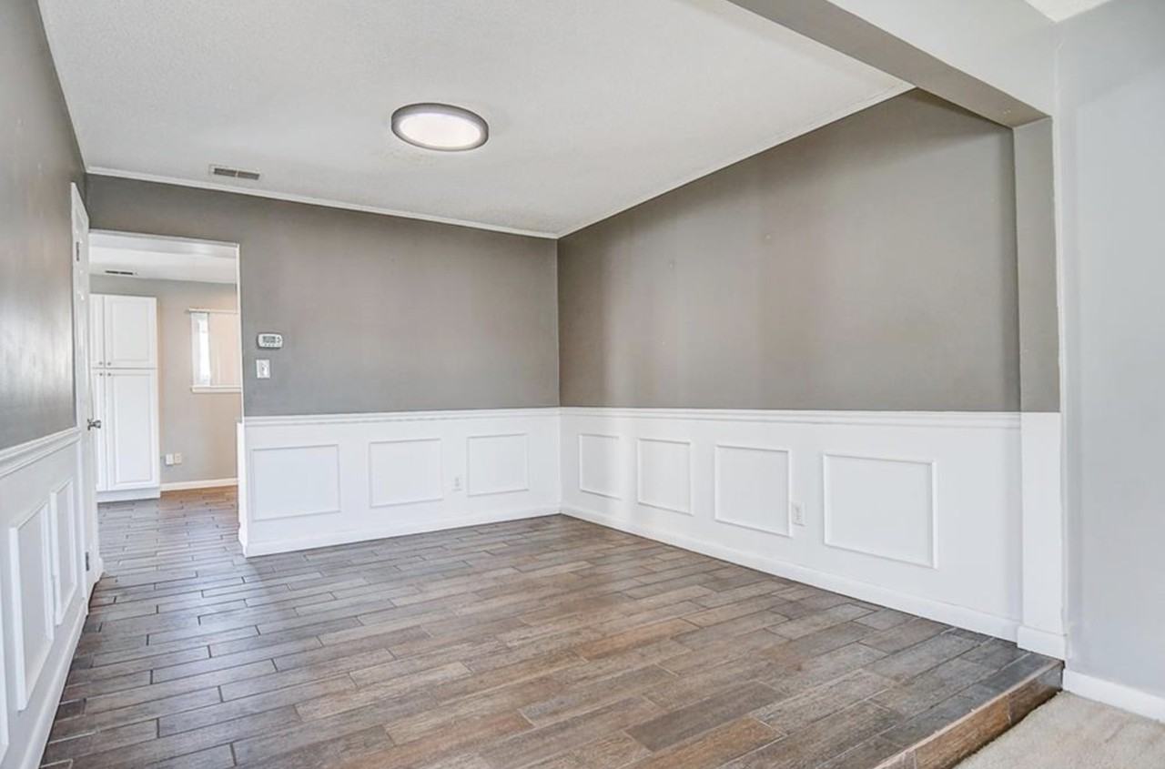 727 Alder Cir #1 - Photo 2 of 13