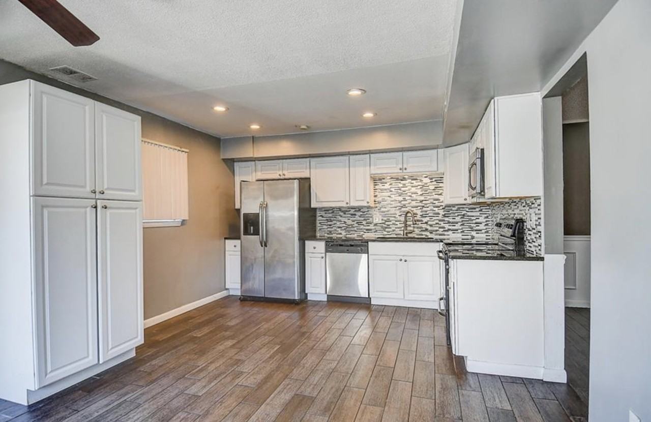 727 Alder Cir #1 - Photo 4 of 13