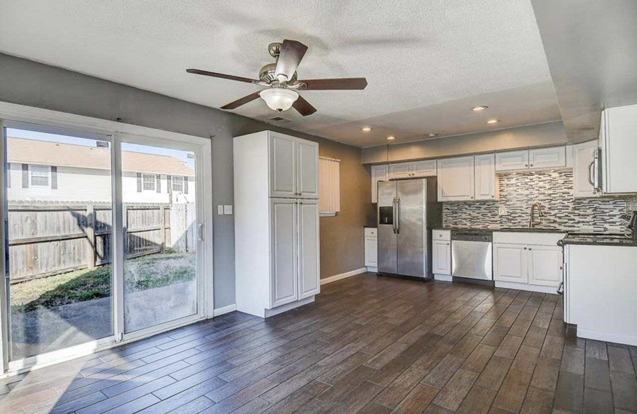 727 Alder Cir #1 - Photo 5 of 13