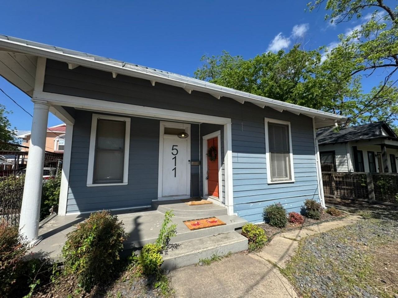 511 N Monumental - Photo 3 of 22