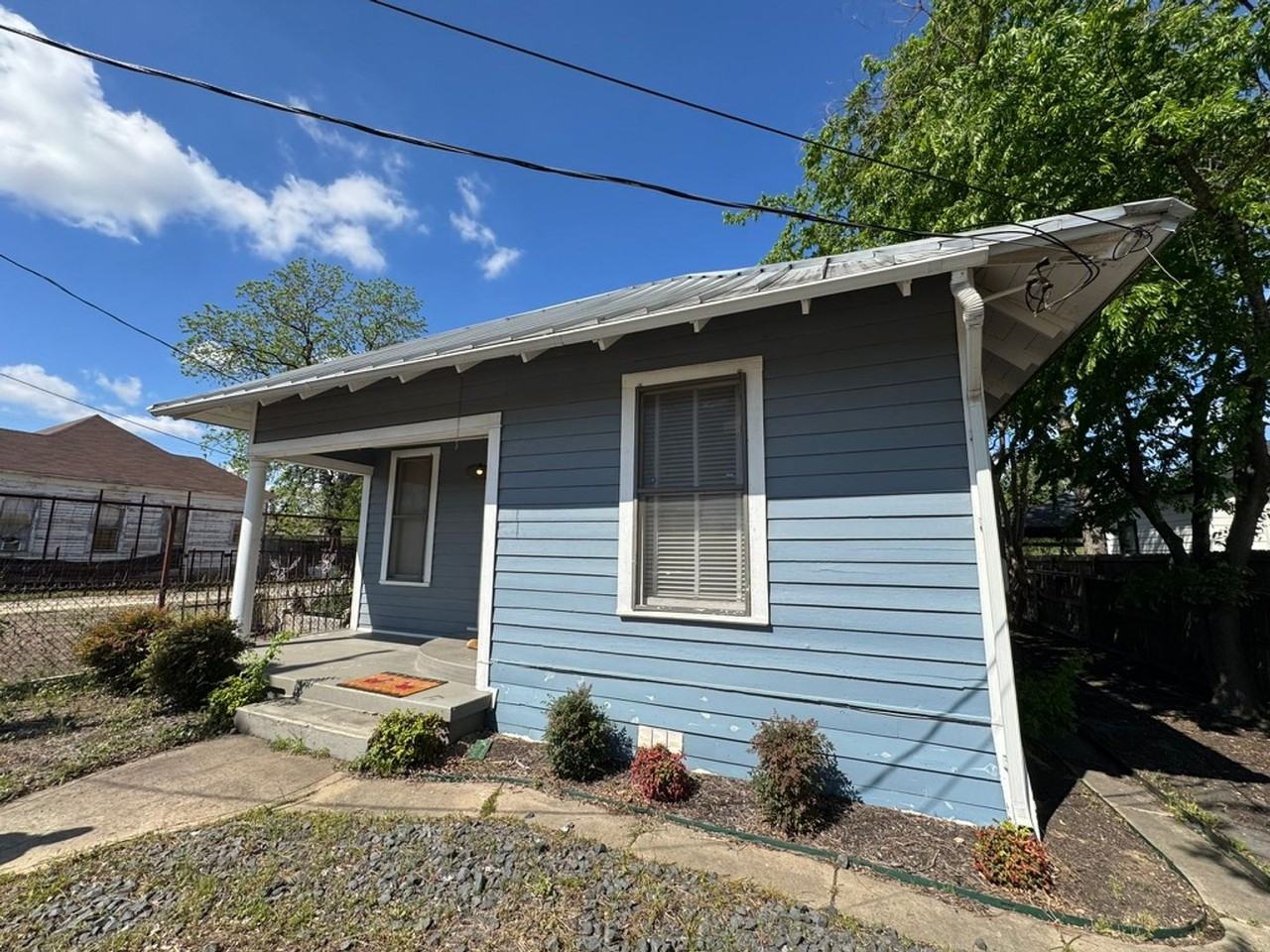 511 N Monumental - Photo 4 of 22