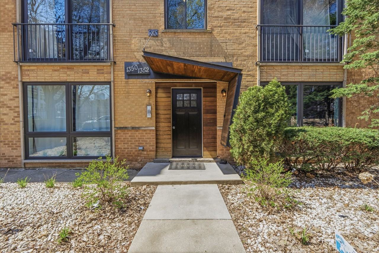 1350 Cleveland - Photo 3 of 7